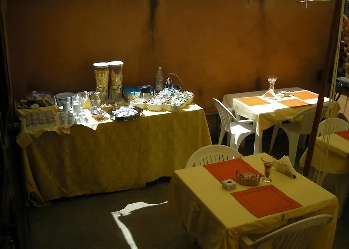 Otel Cherubini 2*